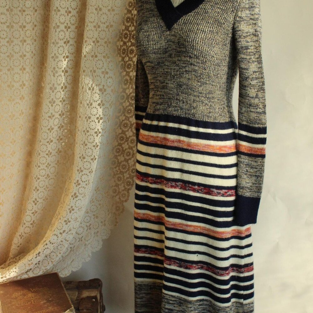 Vintage 1970s Dress, Jon Michael Wool Sweater Dress, Horizontal Striped V Neck - Picture 10 of 13